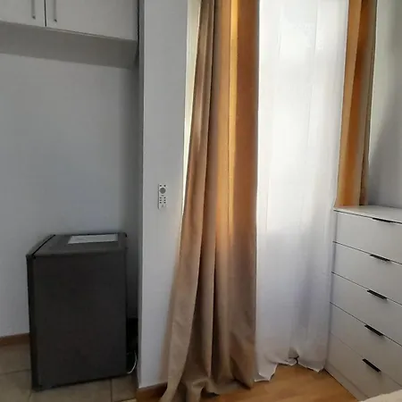Island Village Heights Apartman
